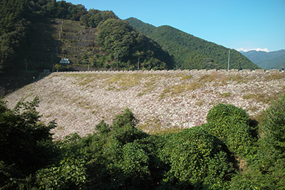 棒ノ嶺～黒山～岩茸石山～惣岳山　縦走